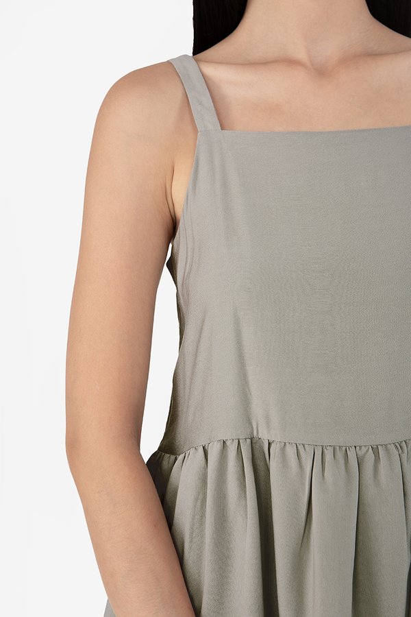 Deontre Dress