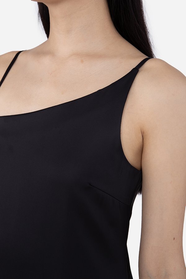 Lyrin Dress