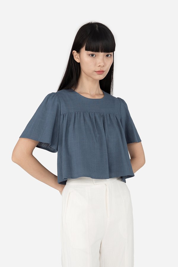 Nuie Top