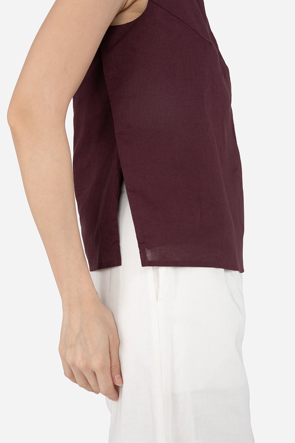 Bourtney Top