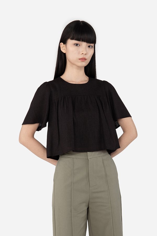 Nuie Top