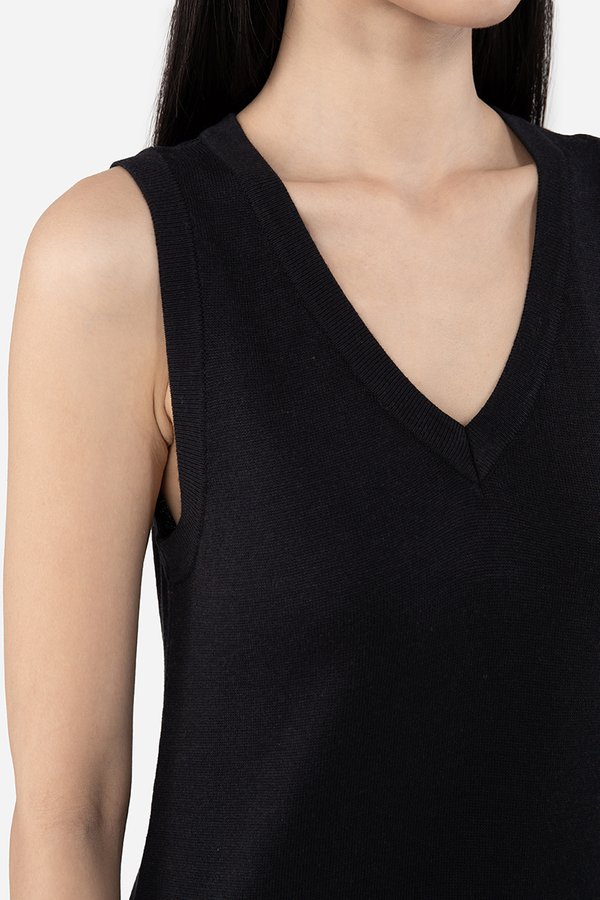 Hevra Dress