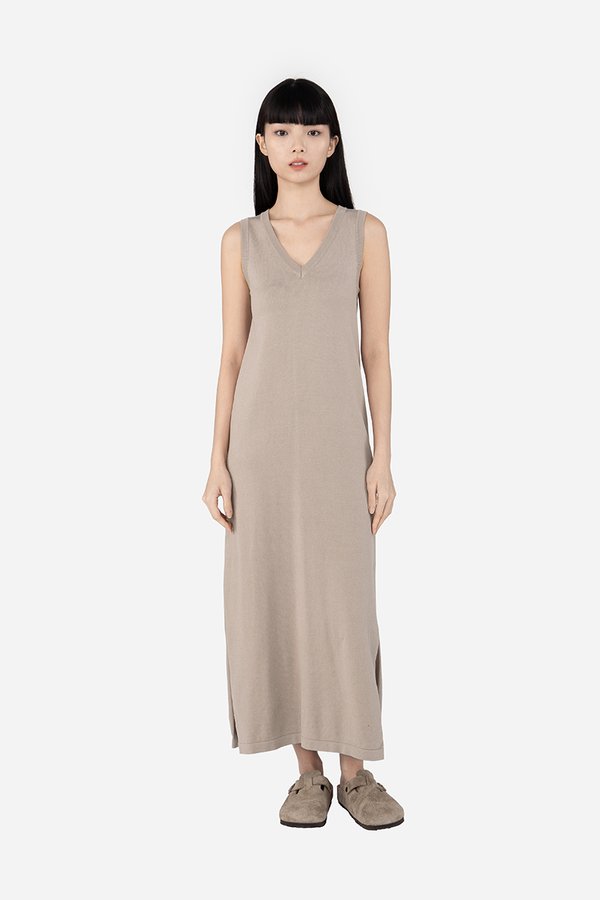Hevra Dress