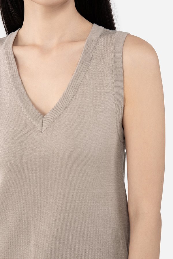 Hevra Dress