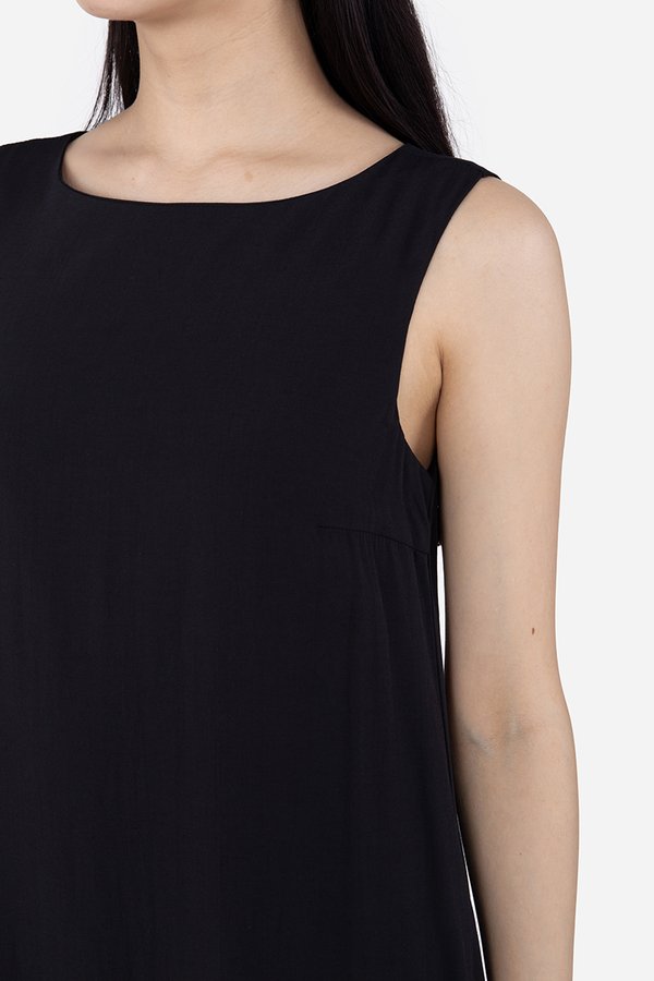 Mayve Dress
