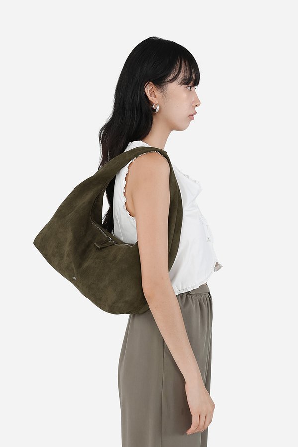 GVN Medium Hobo Bag