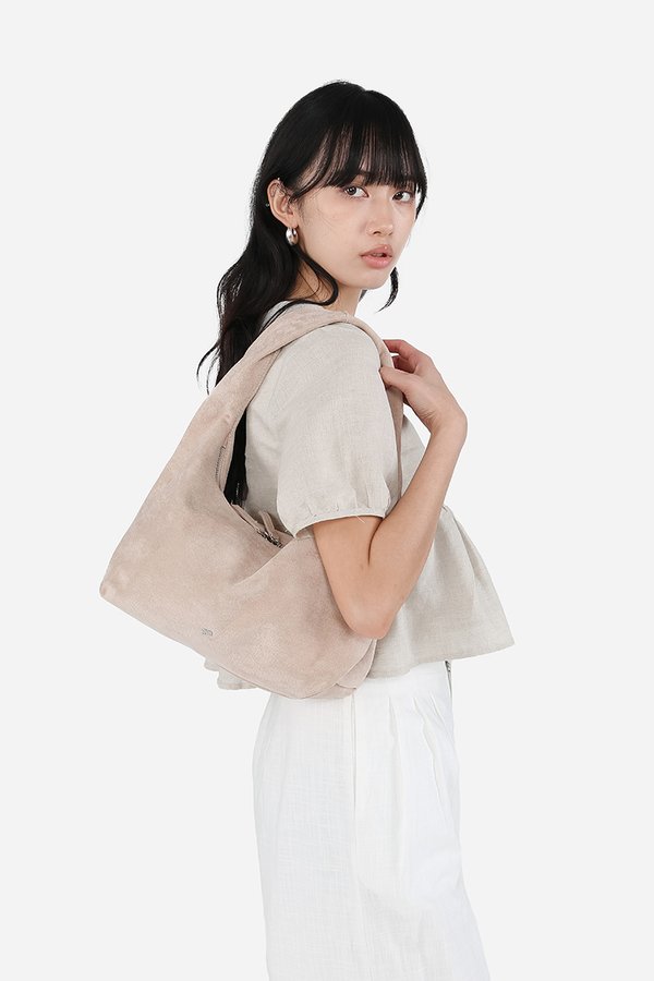 GVN Medium Hobo Bag