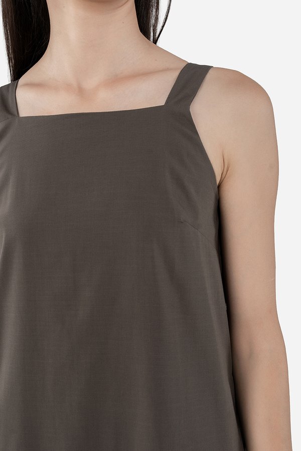 Quieva Dress