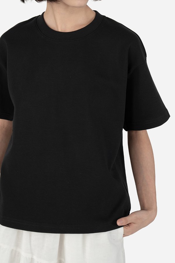 Marcell Tee