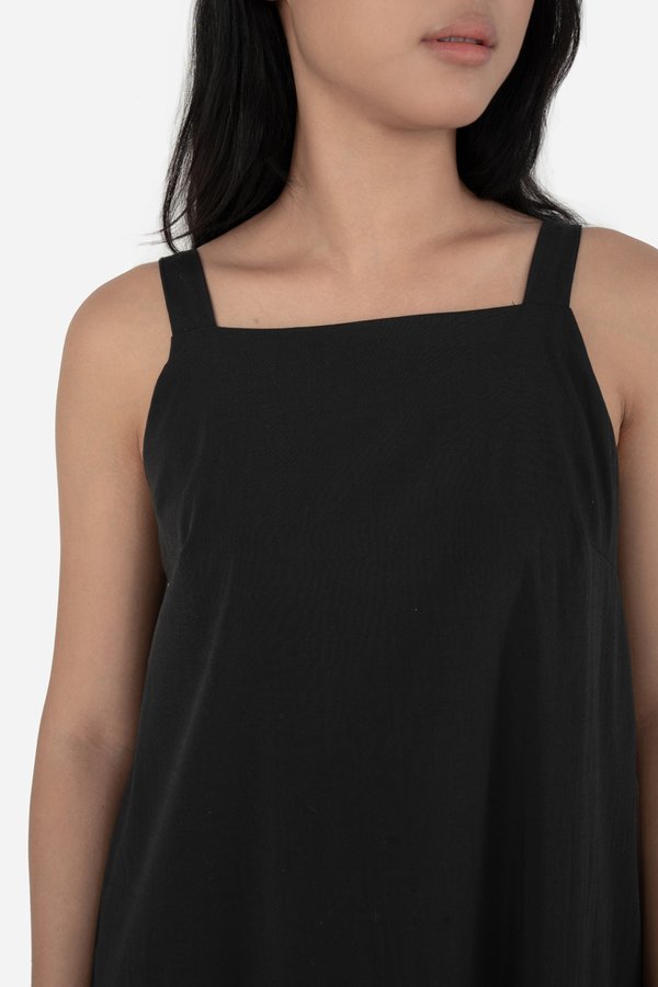 Quieva Dress