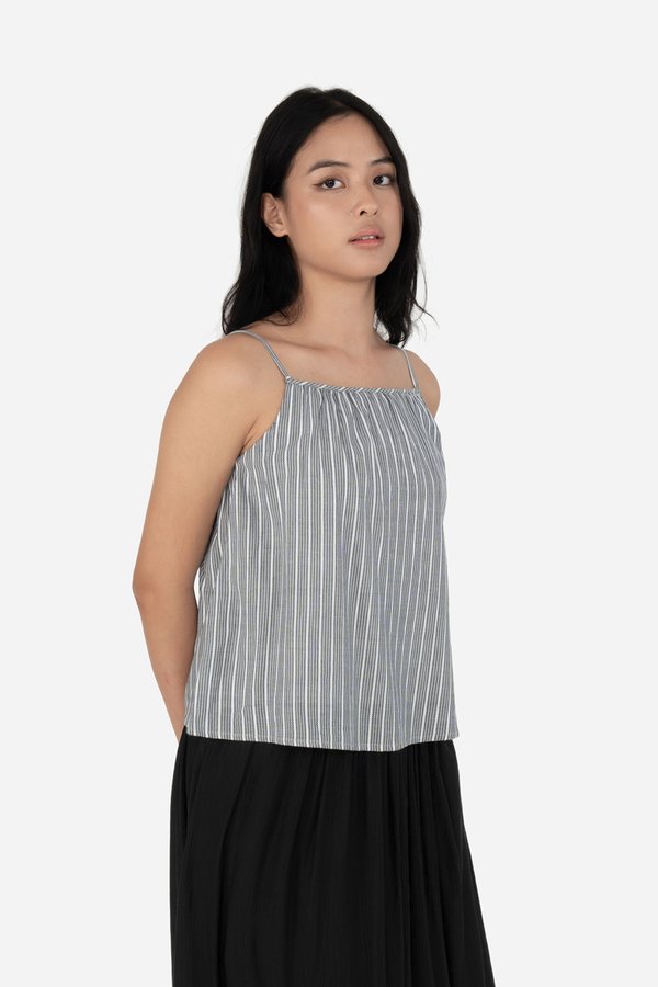 Yesseca Cami
